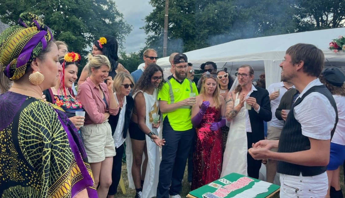 Michel Sponx - Magie rapprochée (close-up)